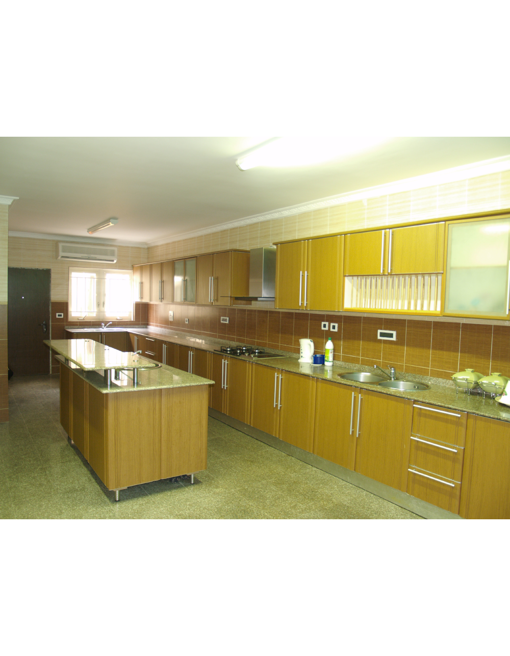 Kitchen cabinetry