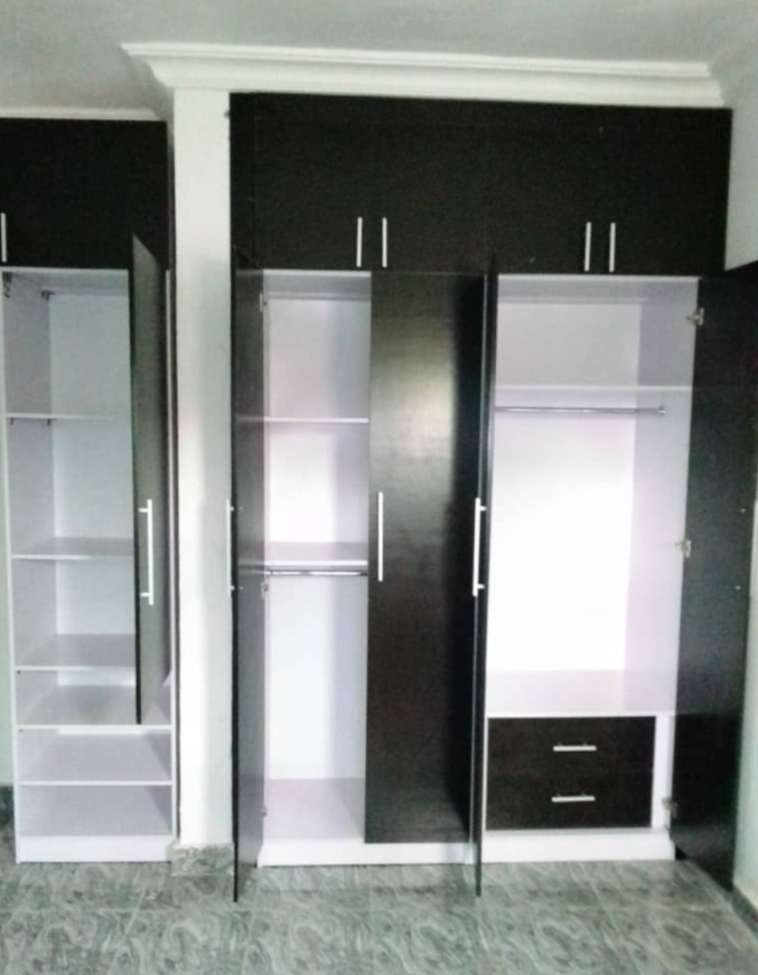 Wardrobe - 004